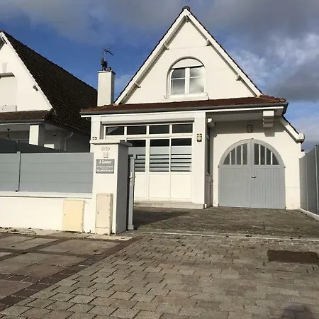 Casa de Férias Superbe Maison à 5 Minutes De La Plage -centre Ville